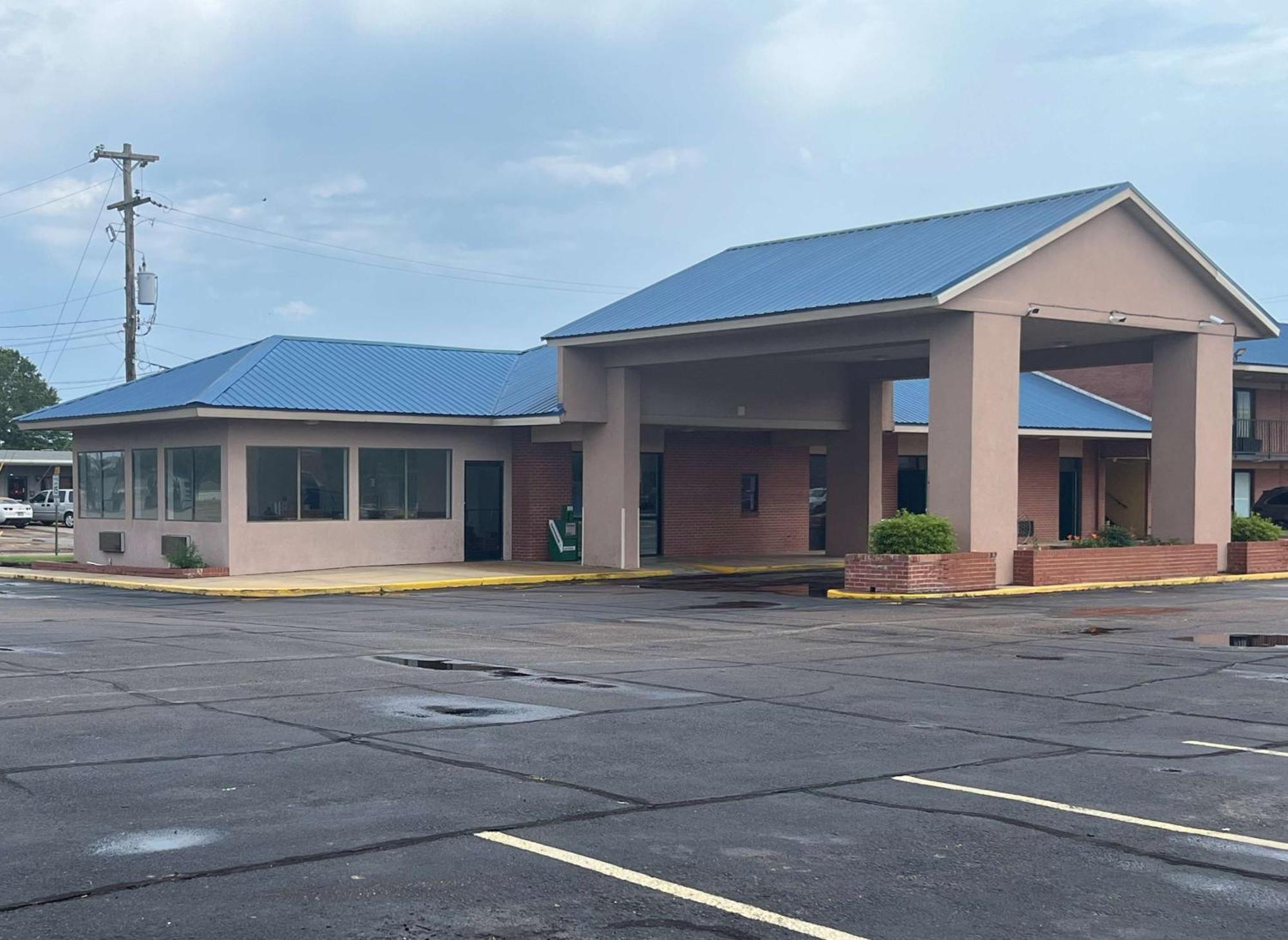 Motel 6 Greenwood, Ms エクステリア 写真