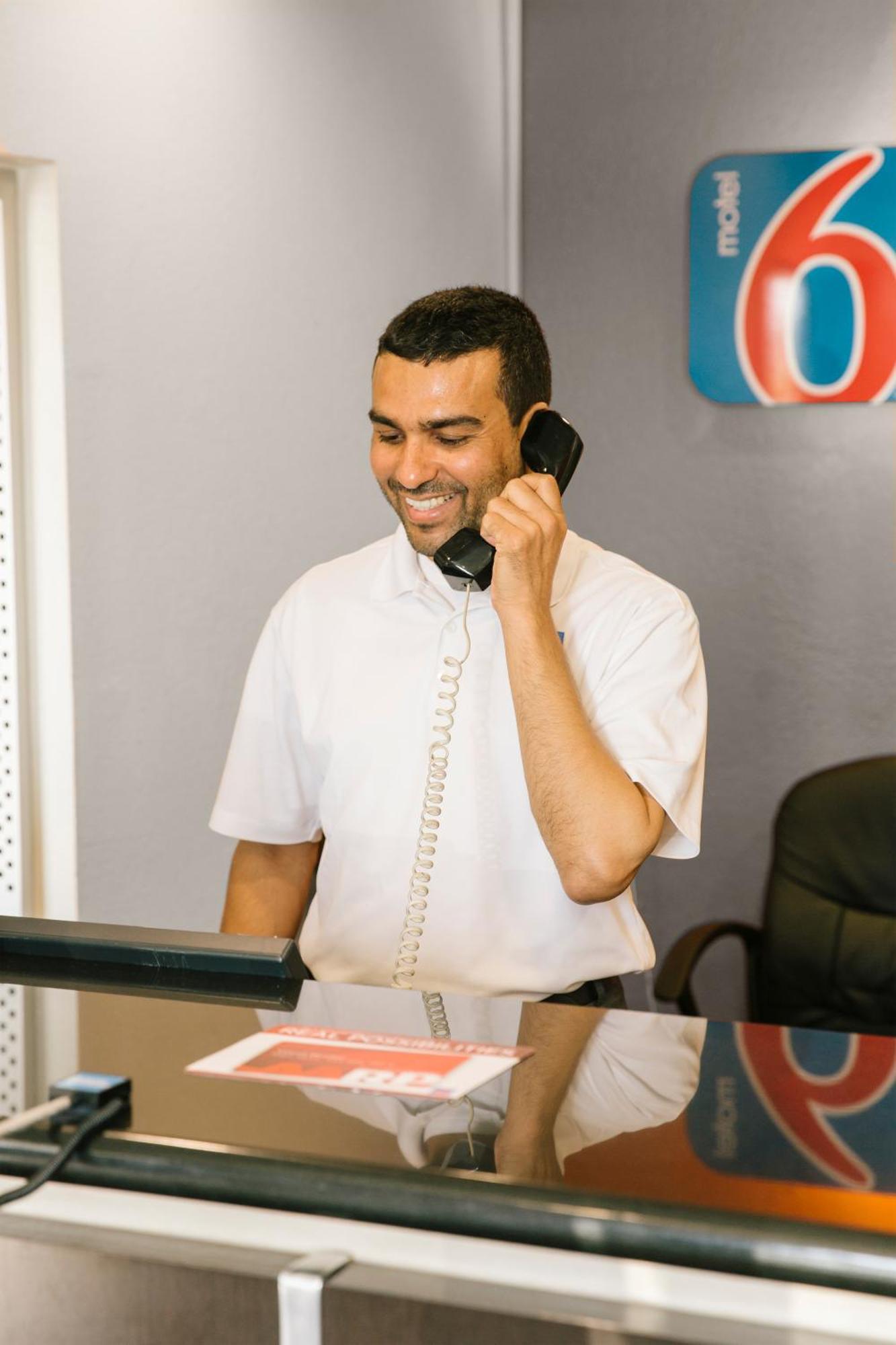 Motel 6 Greenwood, Ms エクステリア 写真
